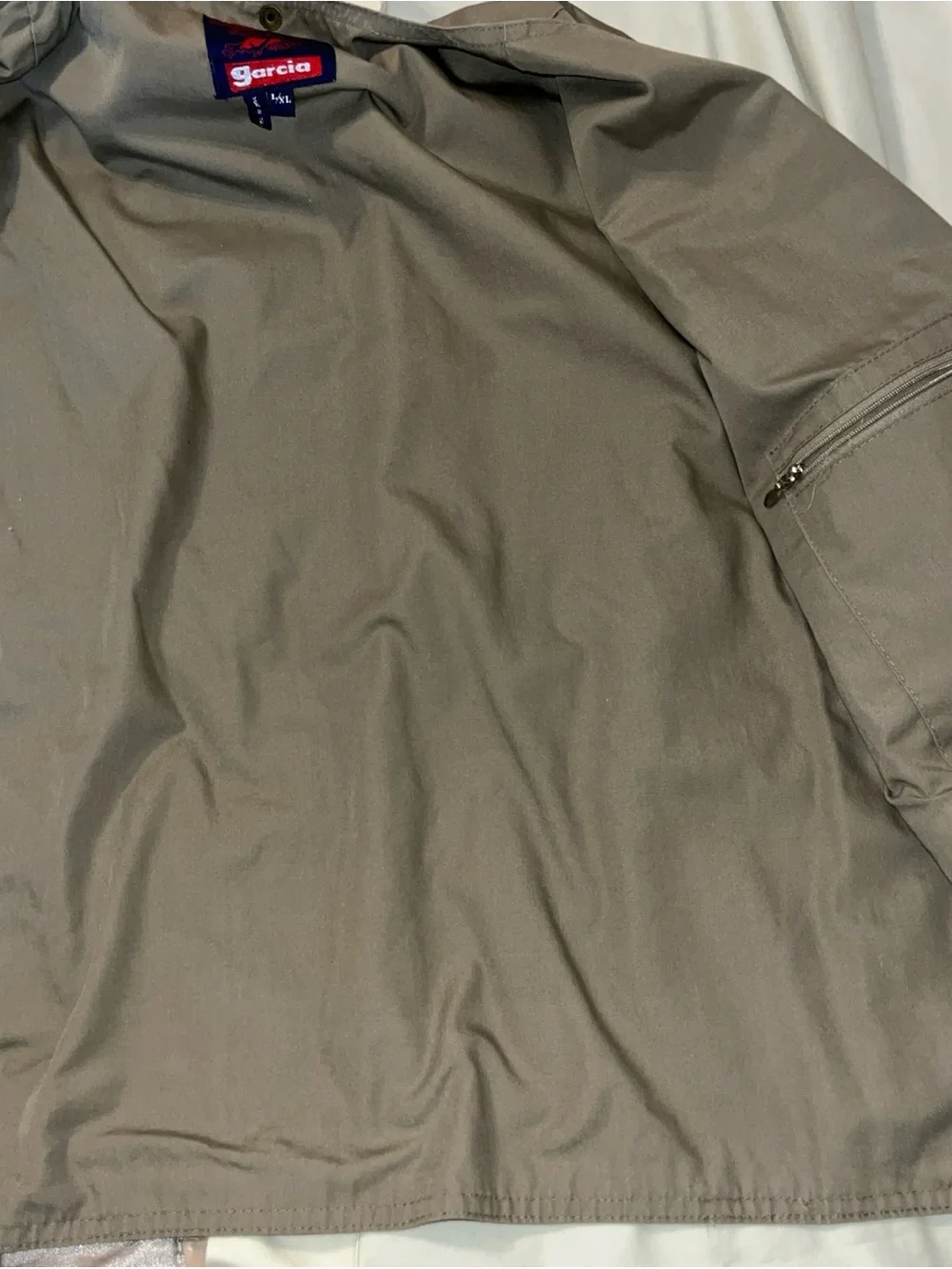 Garcia Men's khaki vintage fishing Utility Vest with Multiple Pockets
